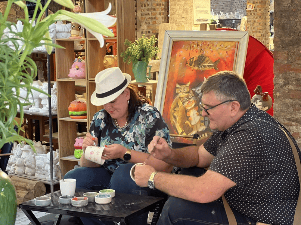 Workshop l&agrave;m gốm L&ograve; Bầu Cổ (Nguồn: L&ograve; Bầu Cổ).